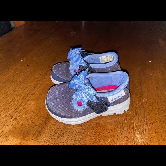 Sketchers baby super cute - Picture 3 of 3